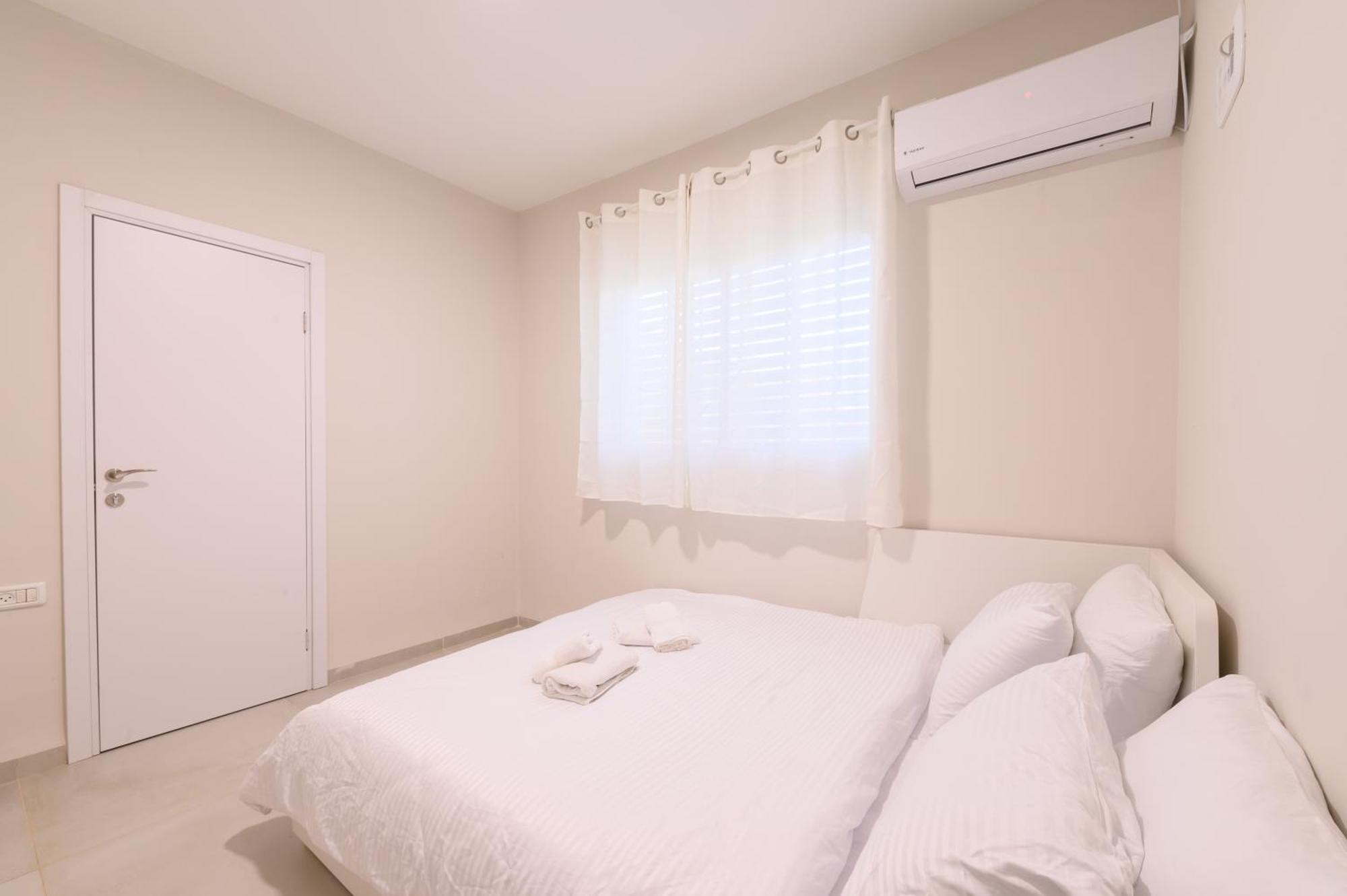 דירת נופש מרחבים Merhavim Villa Shadmot Devora Eksteriør billede
